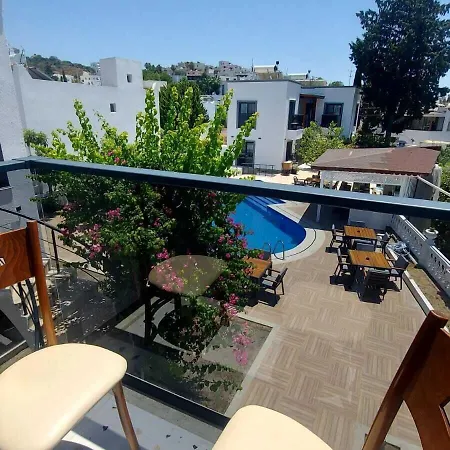Derin Hotel