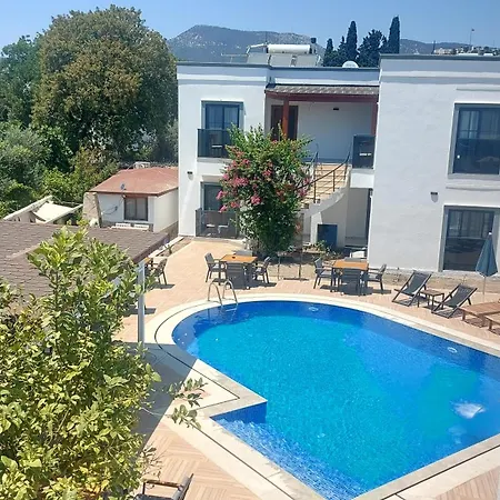Derin Hotell