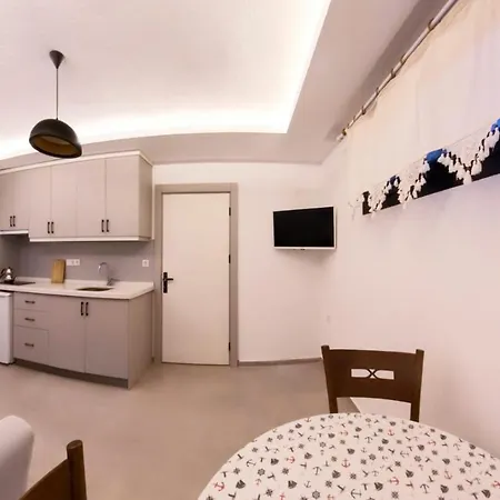 Derin Hotel 2*