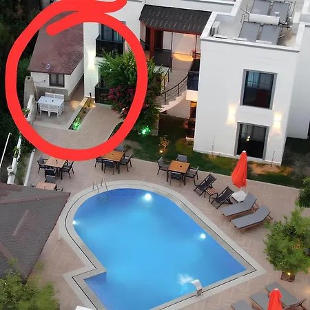 Hotel Derin