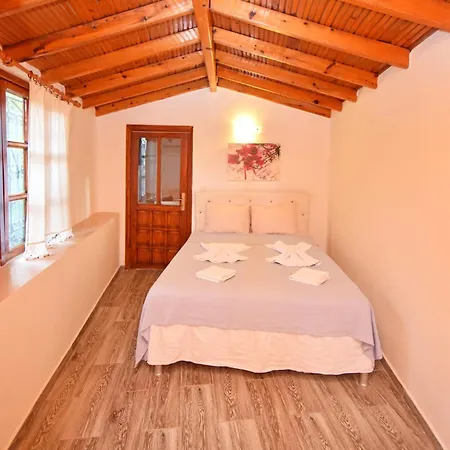 Derin Hotel 2*